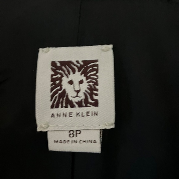 Anne Klein Pantsuit Gorgeously Tailored - Picture 5 of 14